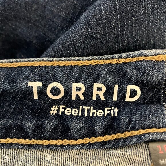 Torrid Womens Jeans Perfect Boyfriend Ankle Vintage Stretch Size 16 Medium Wash - Picture 4 of 7